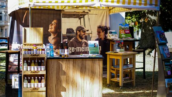 Grünlandstand auf dem Altmarkliebefestival