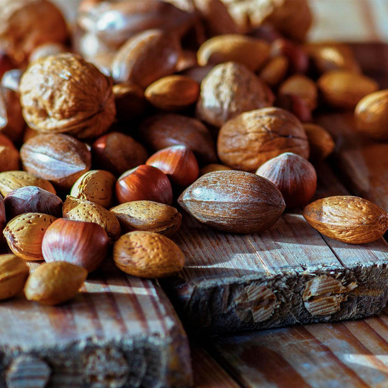 Nüsse/Trockenfrüchte