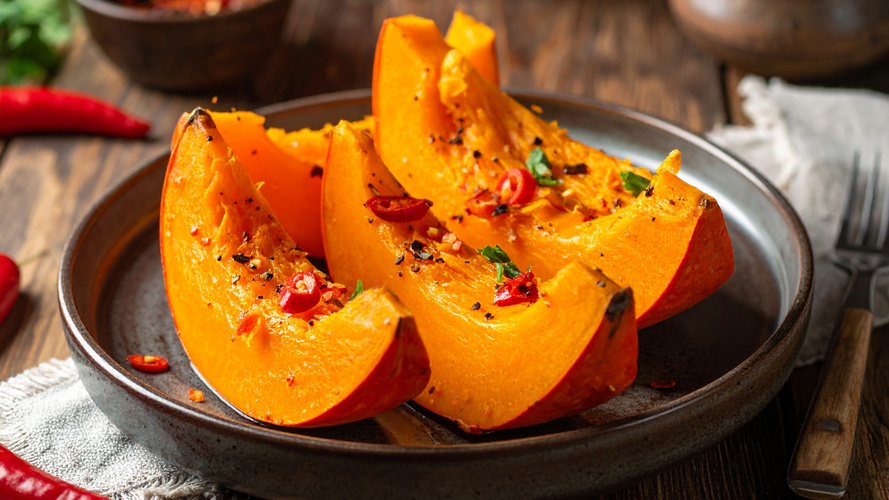 Rezeptbild für Feuriger Hokkaido Kürbis mit Chili