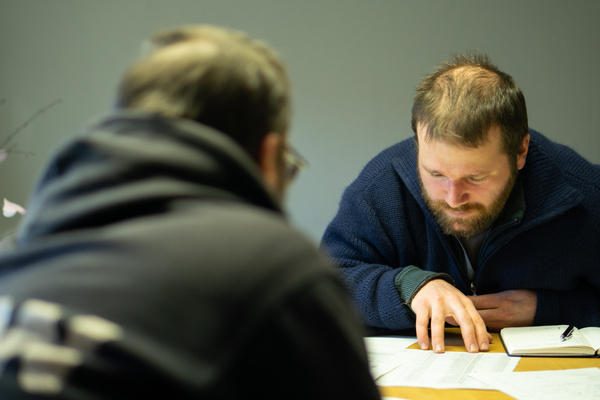 Ackergespräche Dirk vom Grünland und Kolja vom Wendengarten beim Ackergespräch