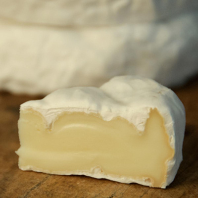 Produktfoto zu Käse Bauer Freigeist Camembert ca. 260g_Stück