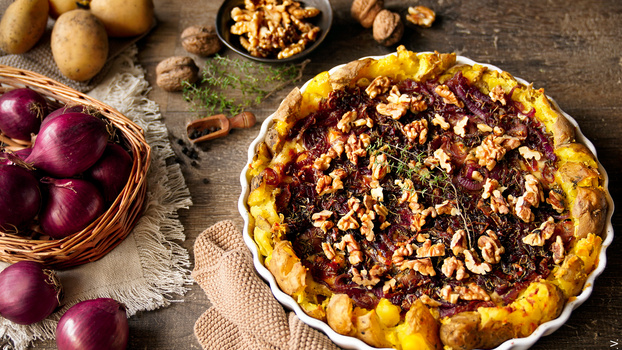 Rezeptbild für Kartoffelkuchen mit Balsamico-Zwiebeln