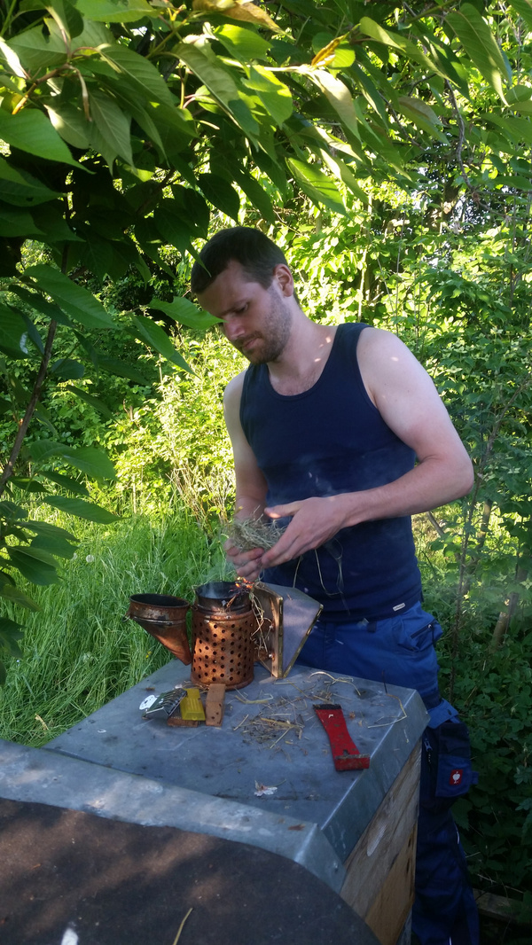 Grünland Bio Lieferant Imkerei Die Wabe Räuchergerät