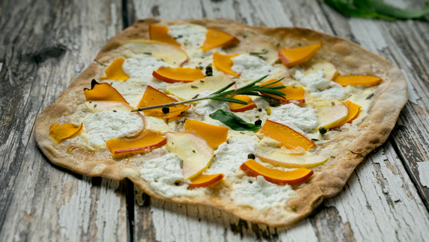 Rezeptbild für Flammkuchen mit Kürbis