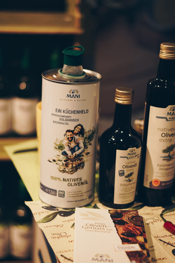 Natives Olivenöl Mani