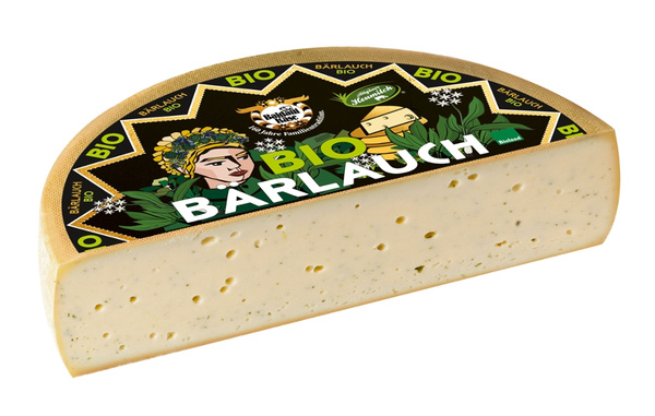 Halber Käselaib vom Allgäuer Bärlauchkäse von Baldauf