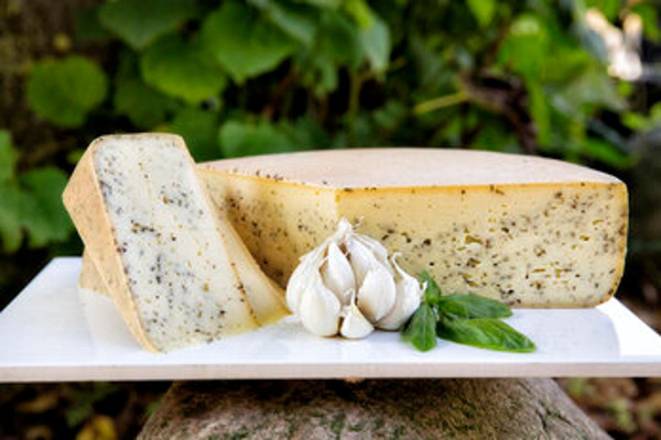 Produktfoto zu Dannauer Basilikum-Knoblauch, 50%