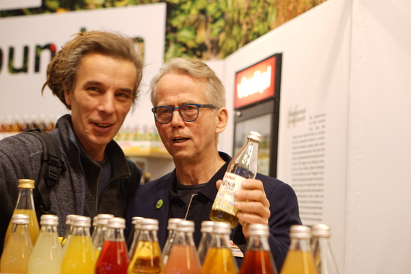 Felix am Voelkel-Messestand
